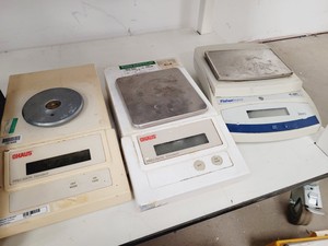 Thumbnail image of Job Lot of Laboratory Precision Balances/Scales - Mettler, Sartorius, OHAUS Lab