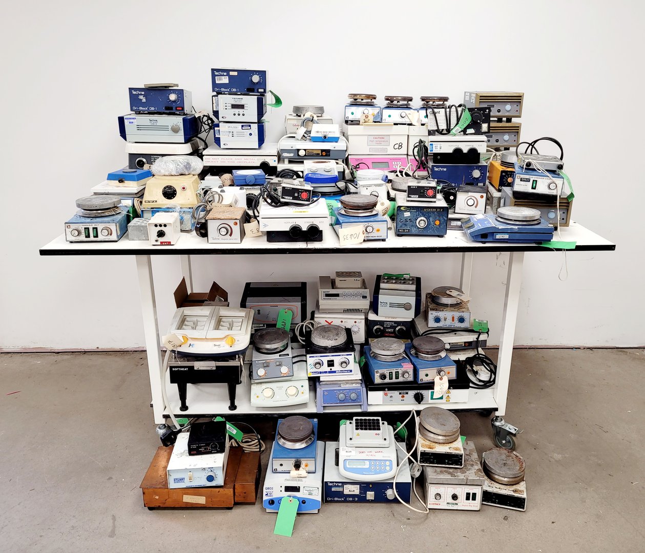 Image of Large Job Lot of Laboratory Hotplates, Block Heaters & Magnetic Stirrers Lab