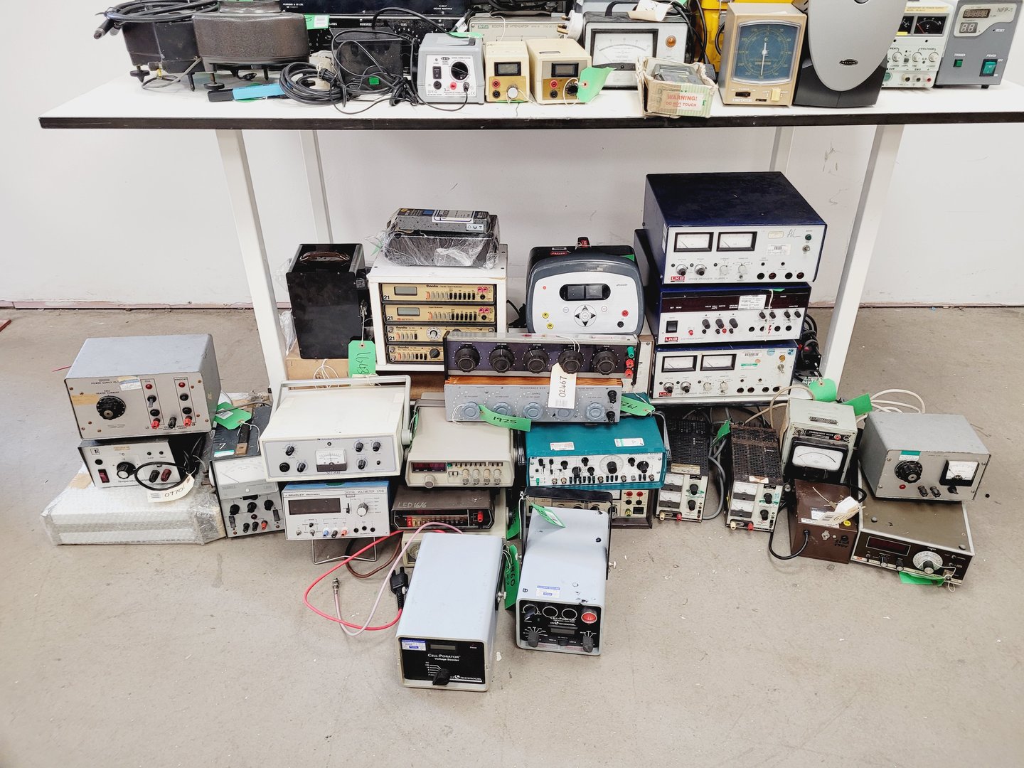 Image of Large Lot Electrical Engineering Units Pulse Function Generators, Power Supplies