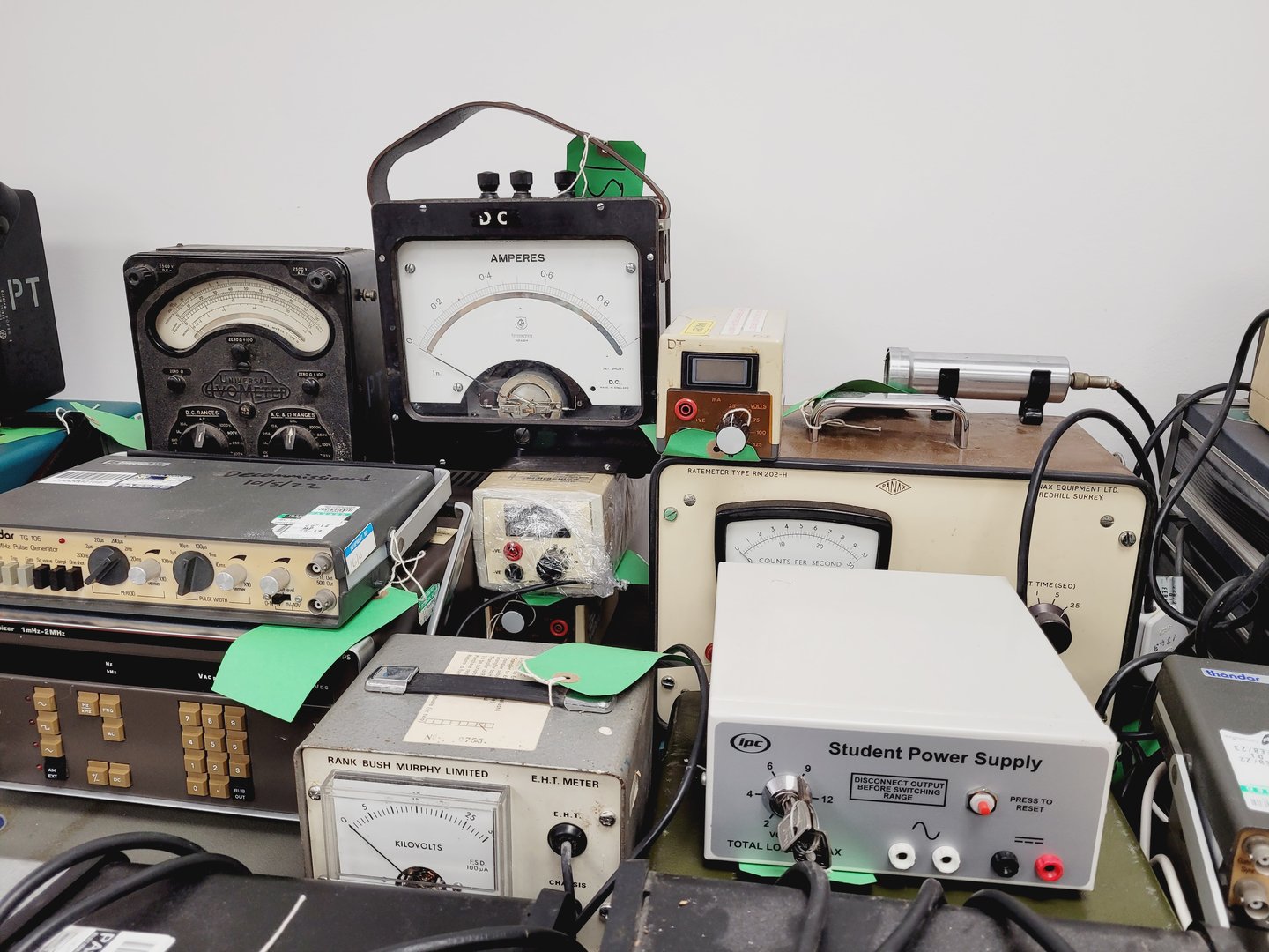 Image of Large Lot Electrical Engineering Units Pulse Function Generators, Power Supplies