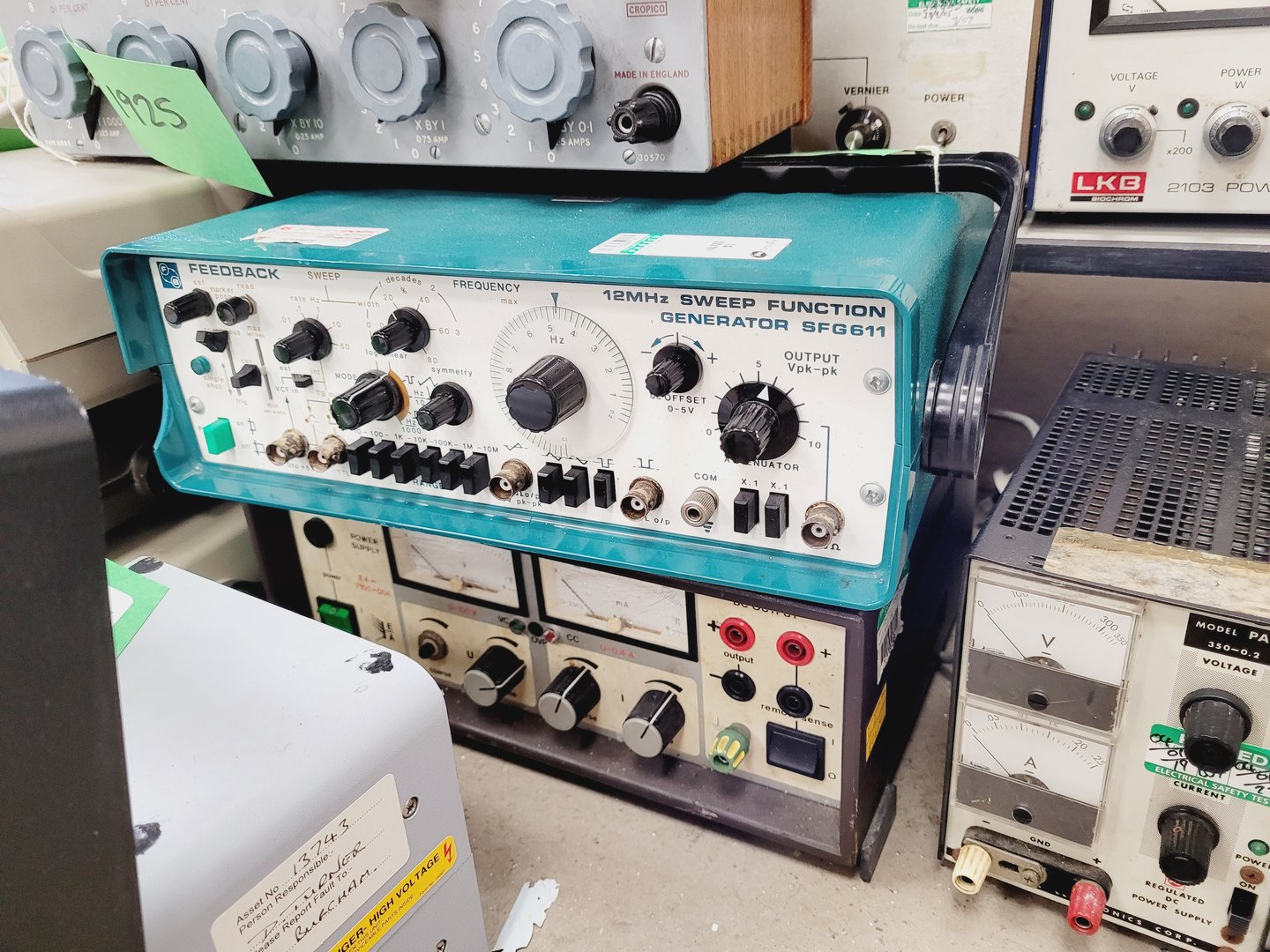 Image of Large Lot Electrical Engineering Units Pulse Function Generators, Power Supplies