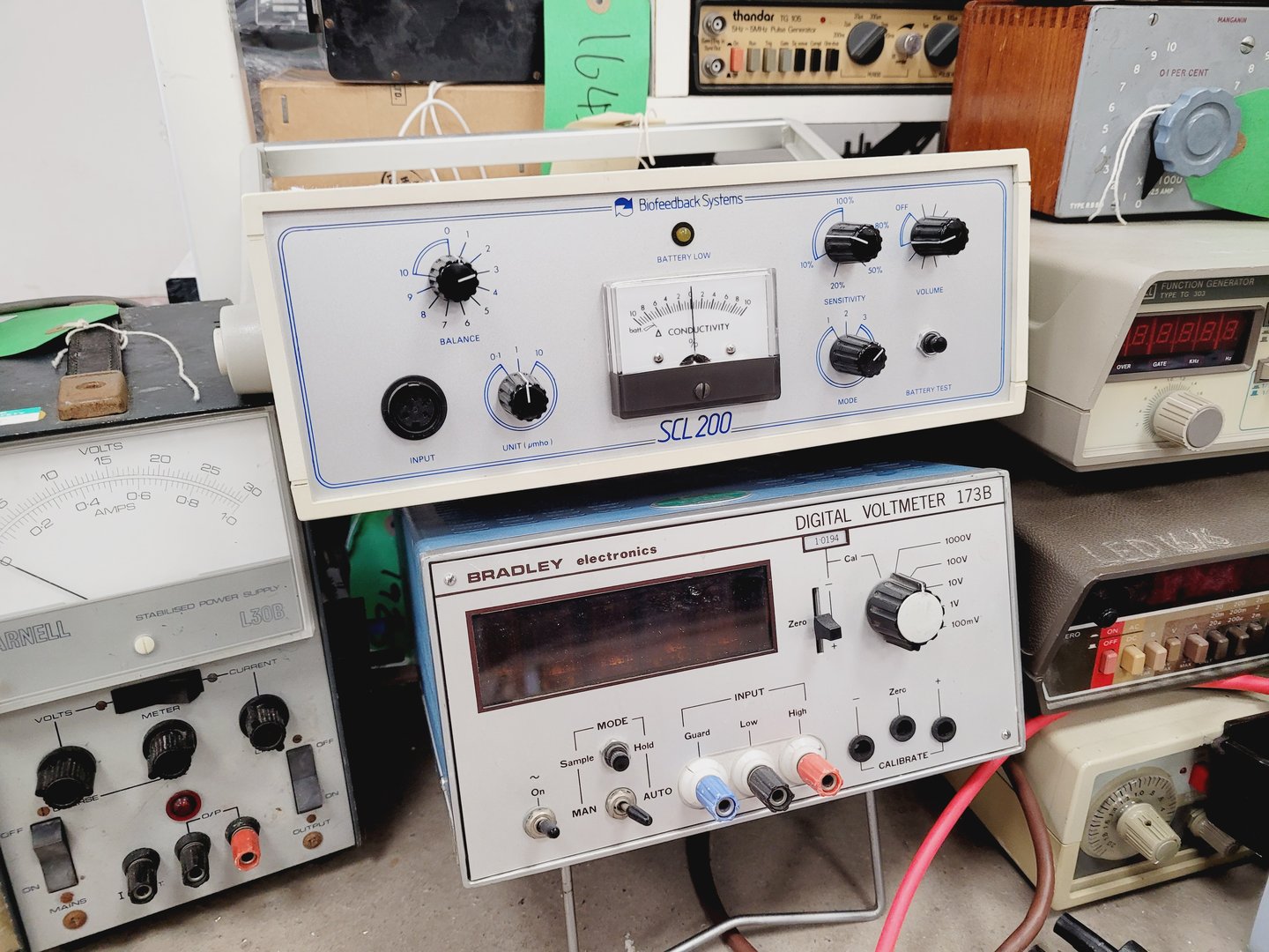 Image of Large Lot Electrical Engineering Units Pulse Function Generators, Power Supplies