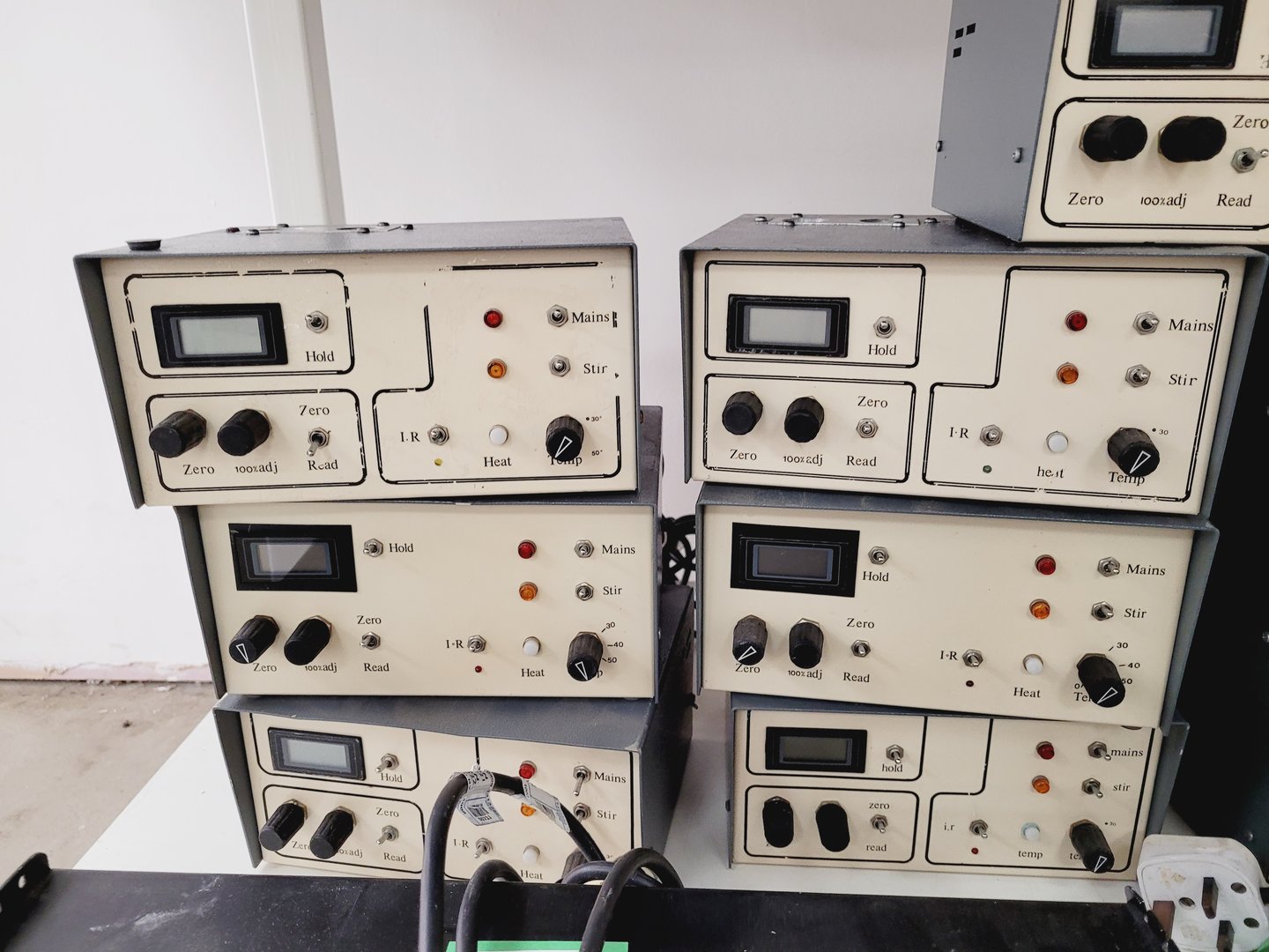 Image of Job Lot of Laboratory Hotplates, Magnetic Stirrers & Block Heaters Lab