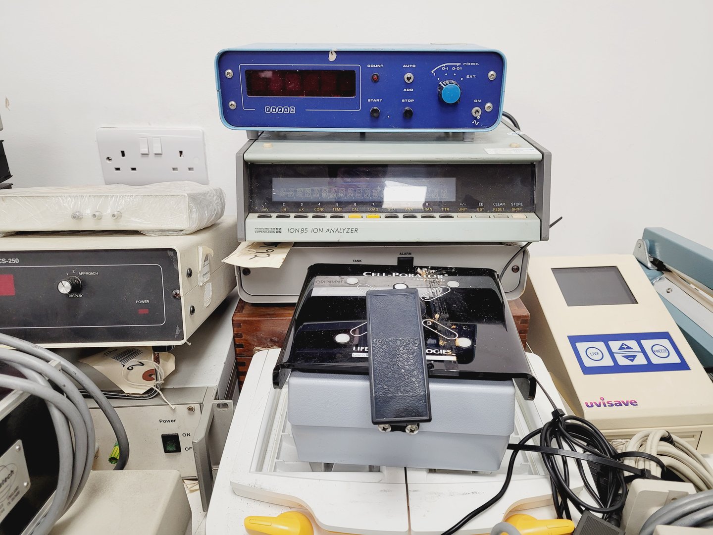 Image of Job Lot of General Electronic Laboratory Equipment & Test Meters Lab