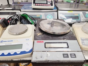 Thumbnail image of Job Lot of Laboratory Precision Balances/Scales  Sartorius, Oertling, Sauter Lab