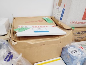 Thumbnail image of Job Lot of Plastic Laboratory Consumables & Accessories - Tubes, Filters, Vials 