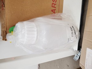 Thumbnail image of Job Lot of Plastic Laboratory Consumables & Accessories - Tubes, Filters, Vials 