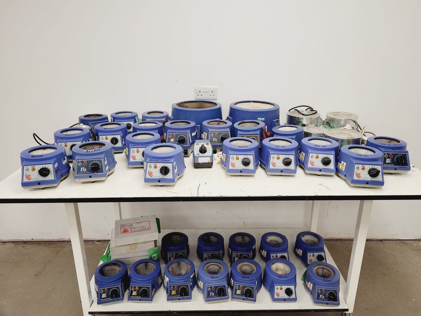 Image of Job Lot of Laboratory Heating Mantles - Thermo, Barnstead, Electrothermal Lab