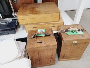 Thumbnail image of Job Lot of Laboratory Microscopes & Accessories - Olympus, Leitz, Wild Lab