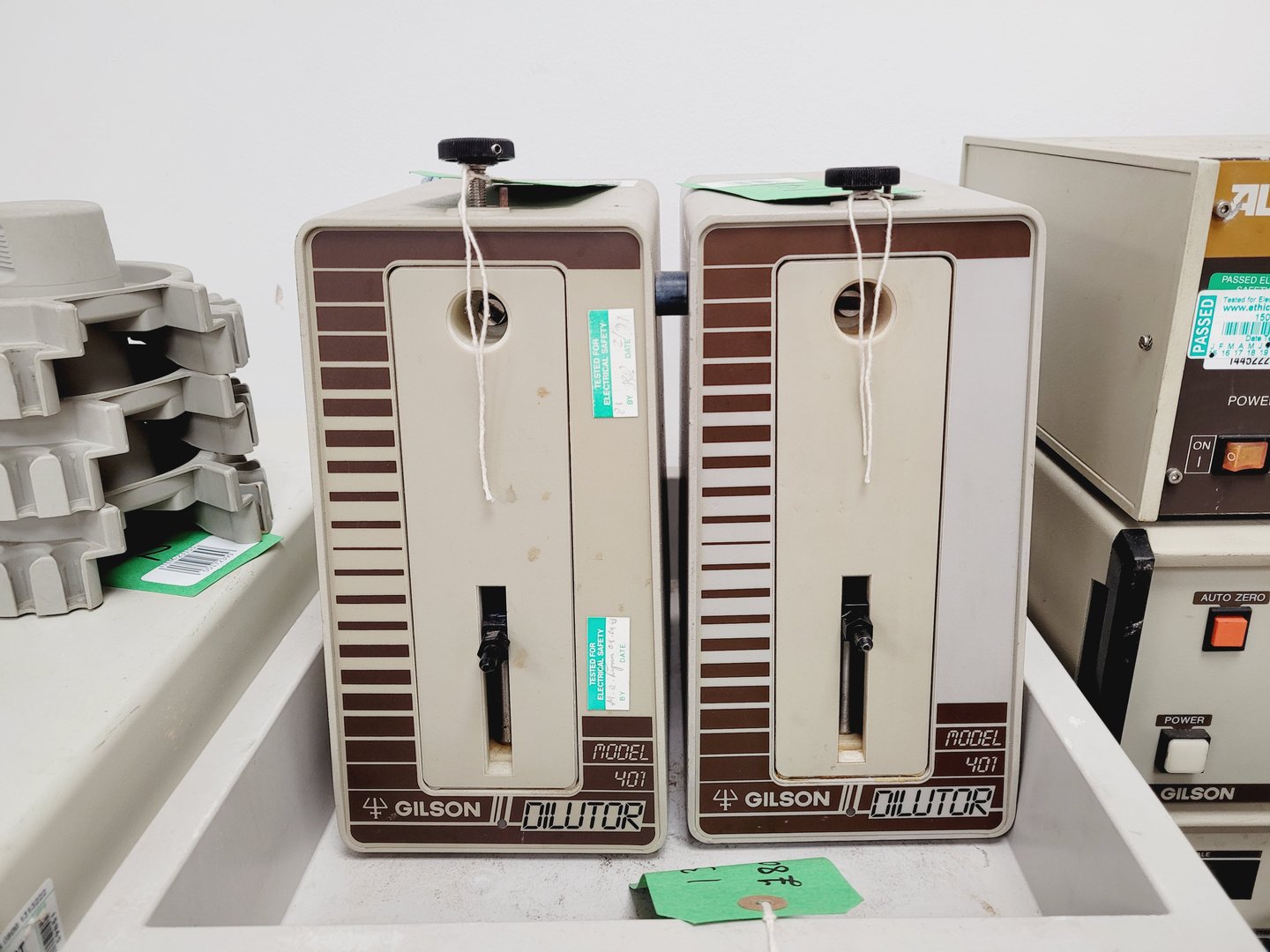 Image of Job Lot of Chromatography Instruments & Accessories - HPLC, FPLC, GC Lab