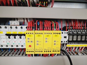 Thumbnail image of Chemspeed Technologies Formax Frame Lab