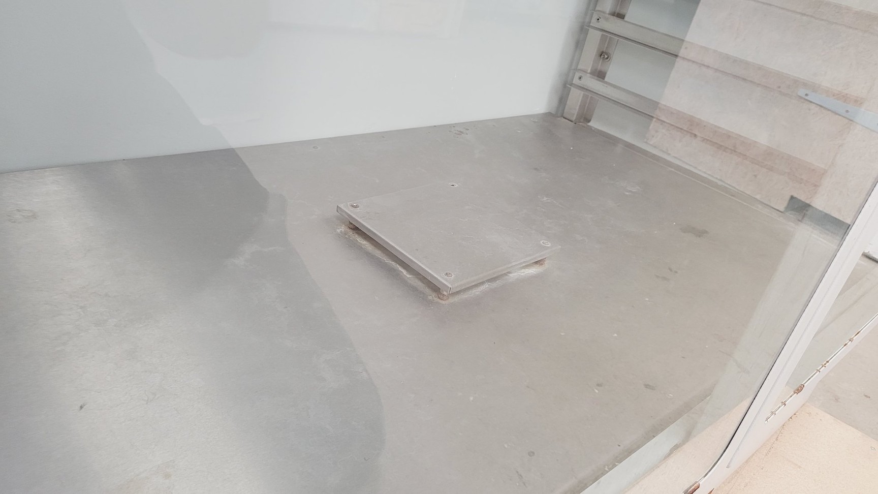 Image of Genlab DC1000 Laboratory Glassware Drying Cabinet 1000L Lab