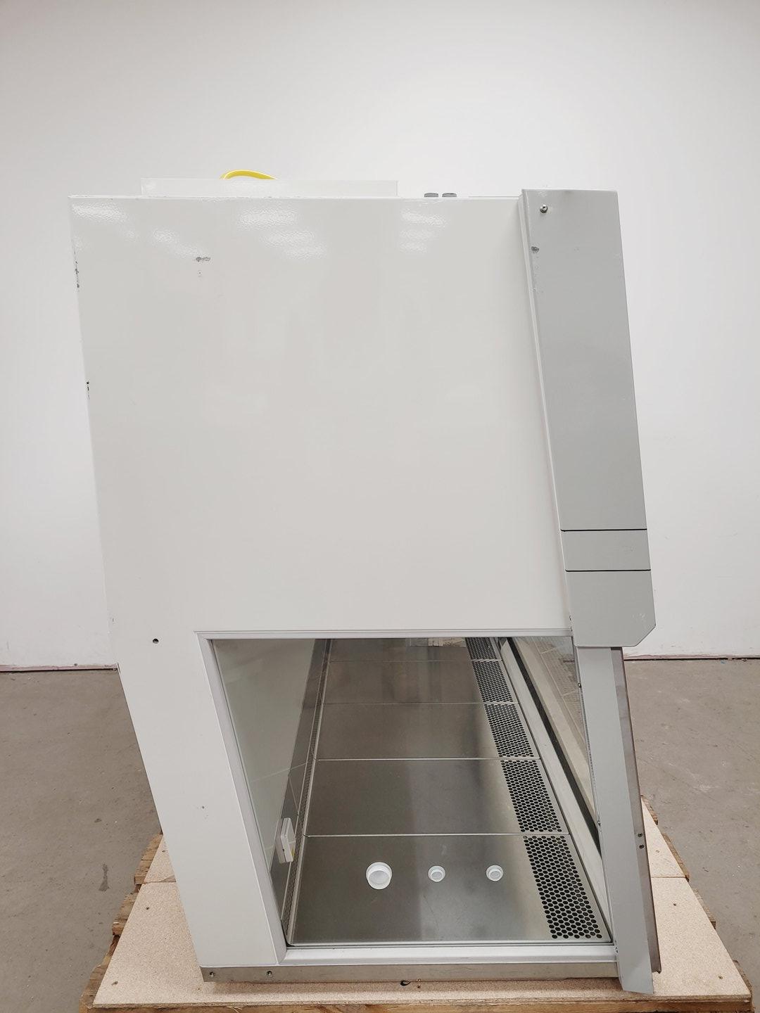 Image of Thermo Electron Holten LaminAir Flow Safety Cabinet Lab Spares/Repairs