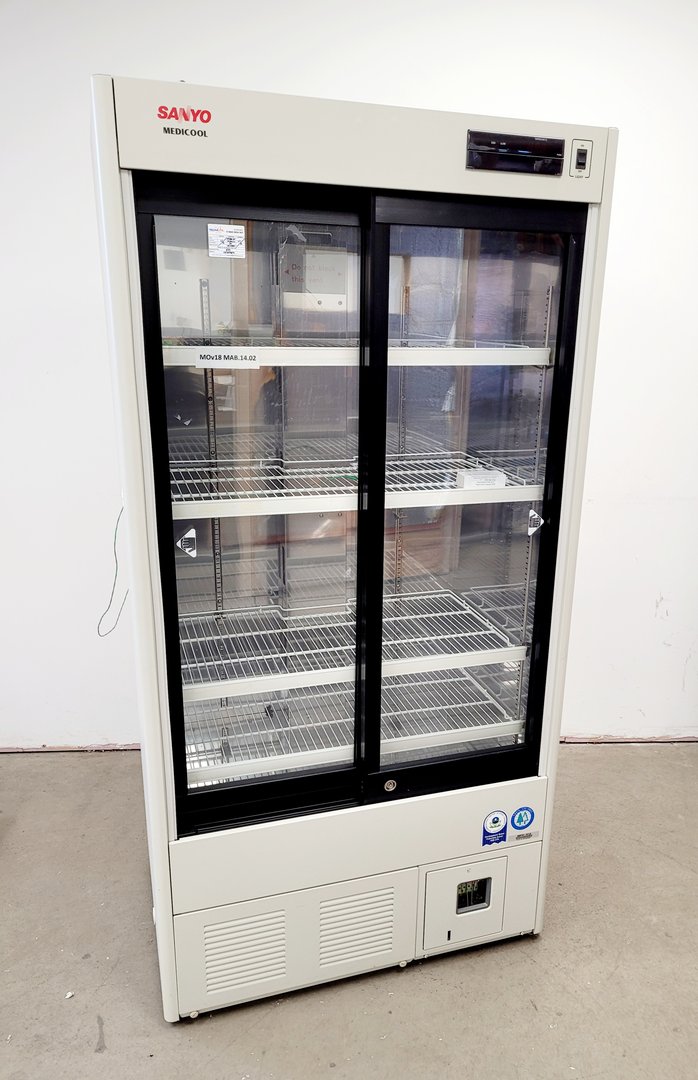 Image of Sanyo Pharmaceutical Refrigerator MPR-513 Lab