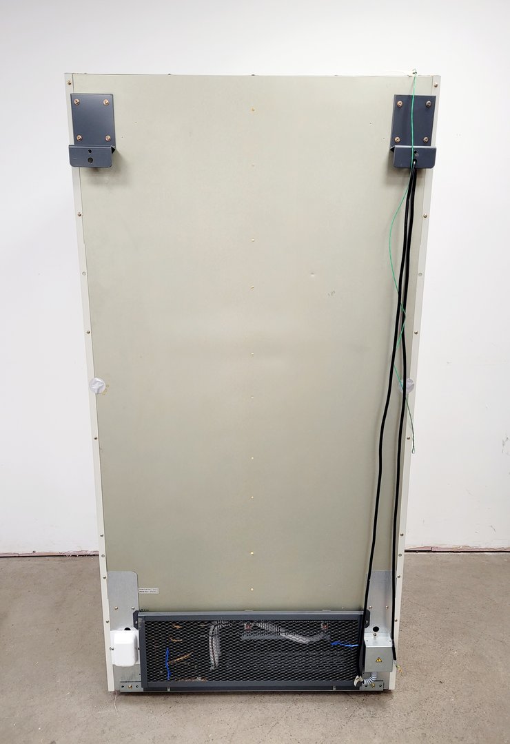Image of Sanyo Pharmaceutical Refrigerator MPR-513 Lab