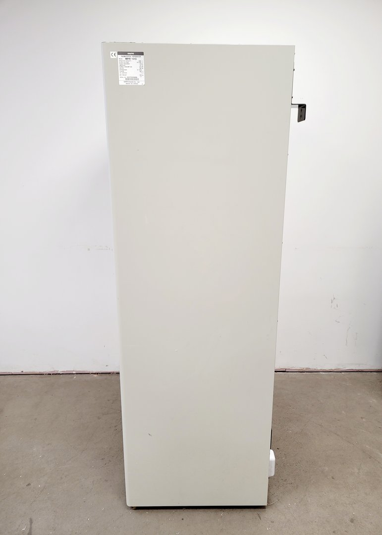 Image of Sanyo Pharmaceutical Refrigerator MPR-513 Lab