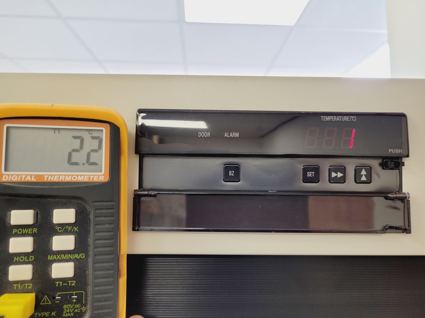 Image of Sanyo Pharmaceutical Refrigerator MPR-513 Lab