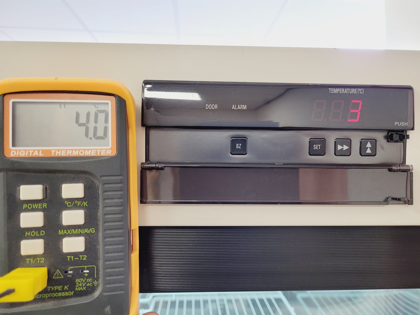 Image of Sanyo Pharmaceutical Refrigerator MPR-513 Lab