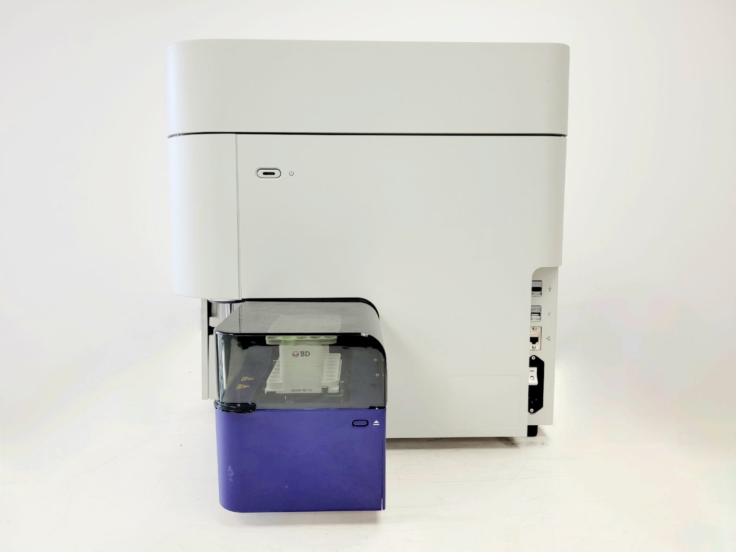 Image of BD Biosciences FACSLyric Flow Cytometer & Accessories Lab