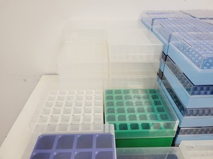 Thumbnail image of Large Job Lot of Plastic Laboratory Cryogenic Storage Boxes Nalgene Simport