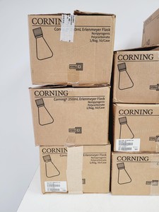 Thumbnail image of Large Job Lot of Plastic Corning Erlenmeyer Flasks & Bottles Various Sizes Lab