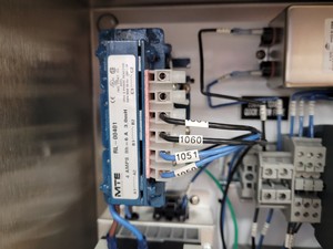 Thumbnail image of HyClone 100L Single-Use Bioreactor SV50197.02 Lab