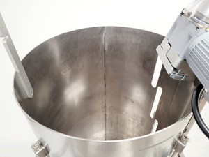 Thumbnail image of HyClone 250L Single-Use Bioreactor SV50172.02 Lab