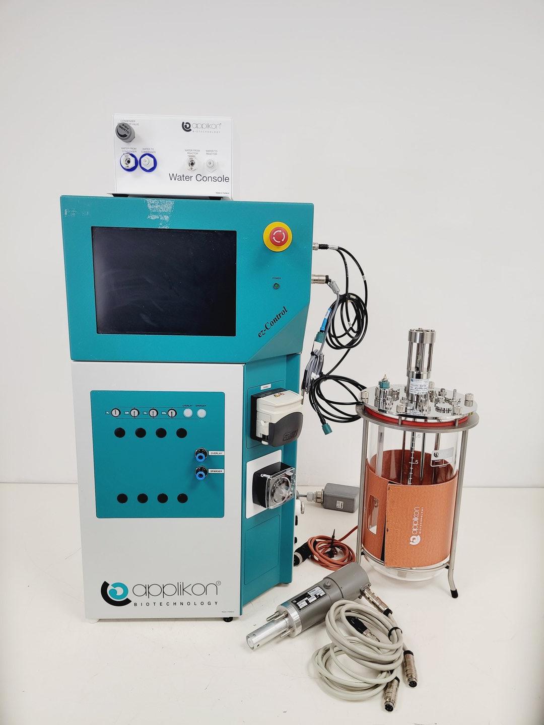 Image of Applikon Biotechnology EZ-Control Bioreactor System Lab