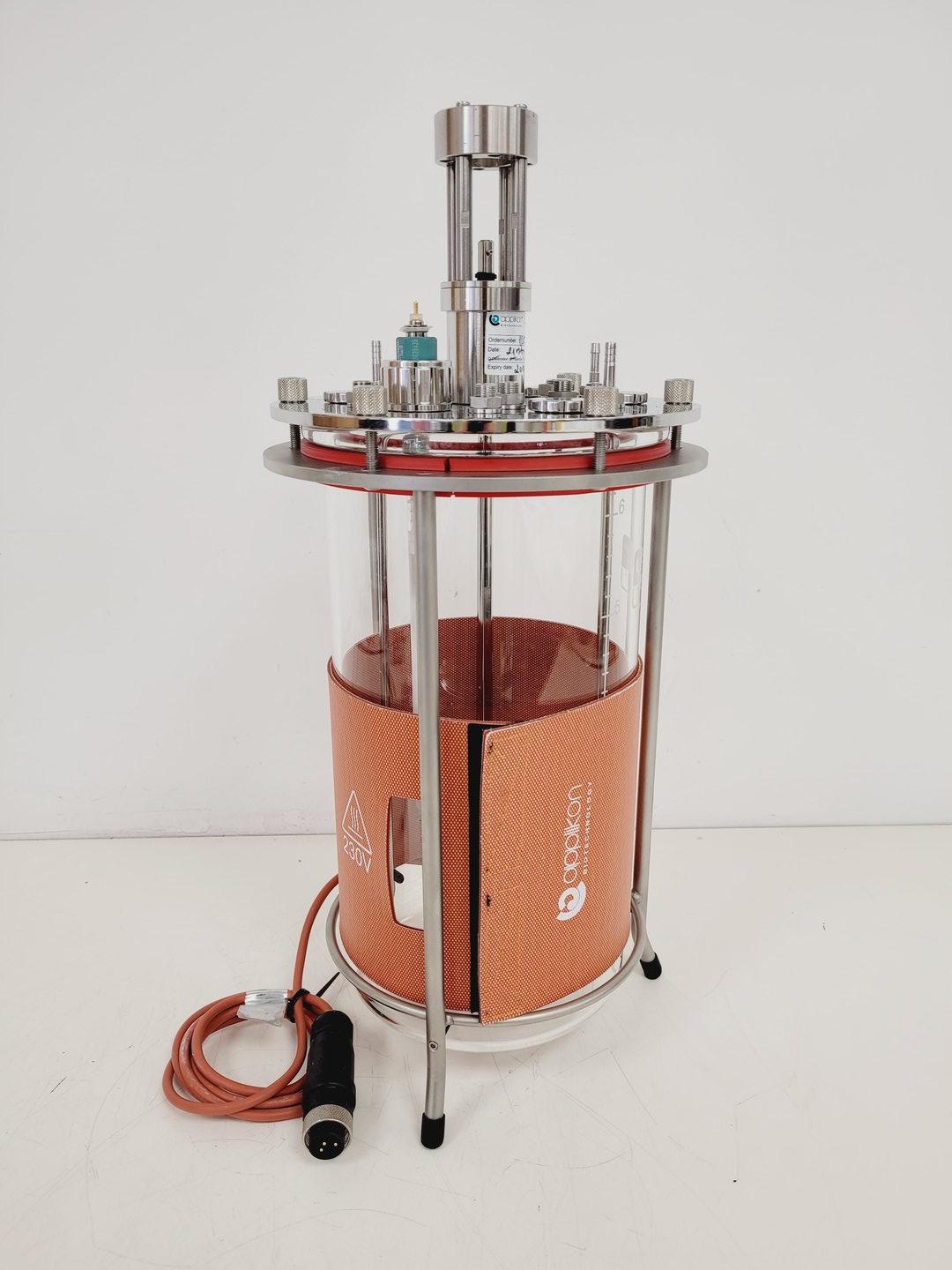 Image of Applikon Biotechnology EZ-Control Bioreactor System Lab