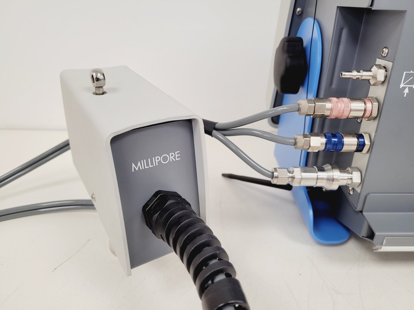 Image of Millipore Integritest 4N Automated Filter Integrity Test Instrument XIT4N0001 La
