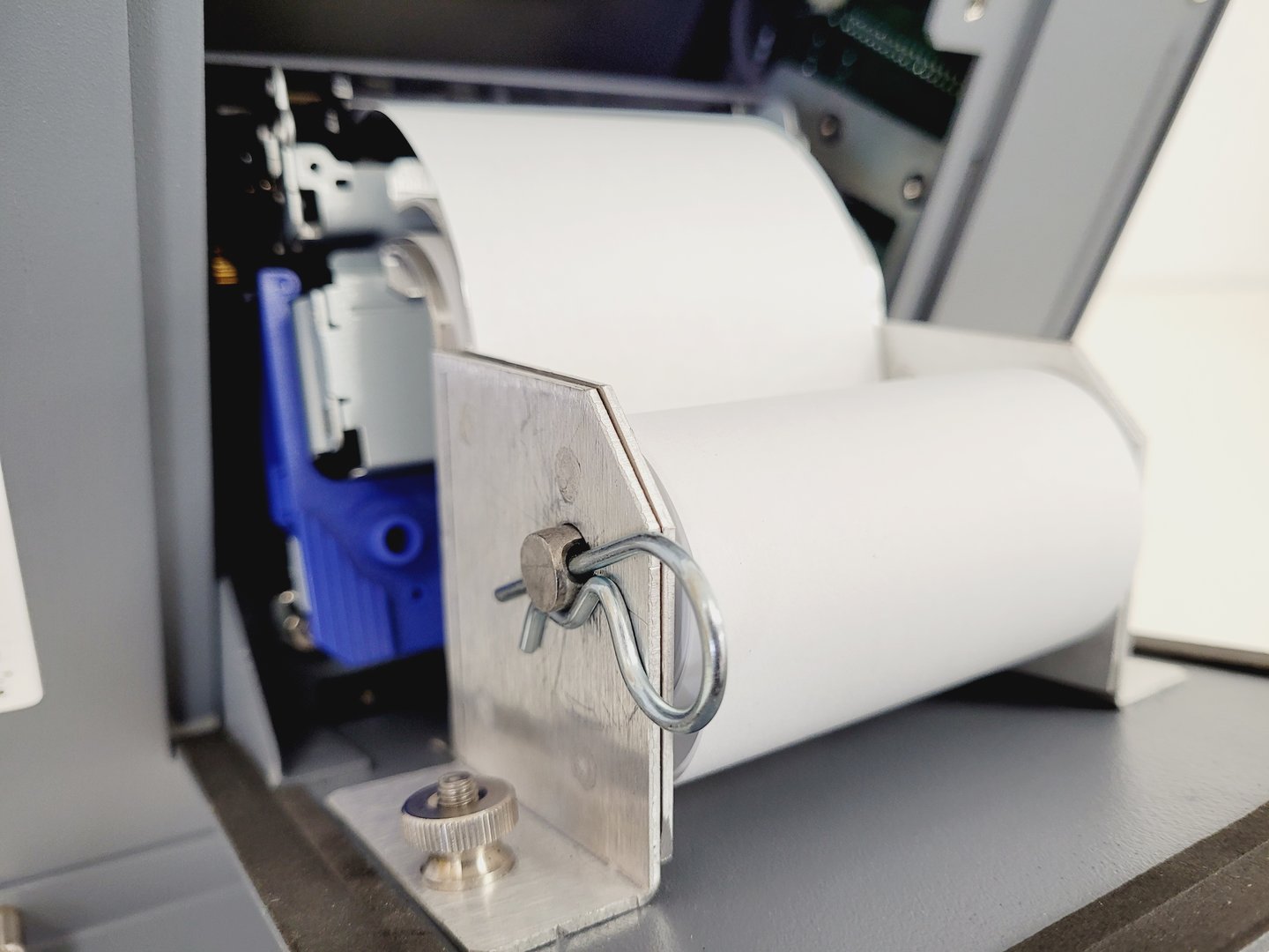 Image of Millipore Integritest 4N Automated Filter Integrity Test Instrument XIT4N0001 La