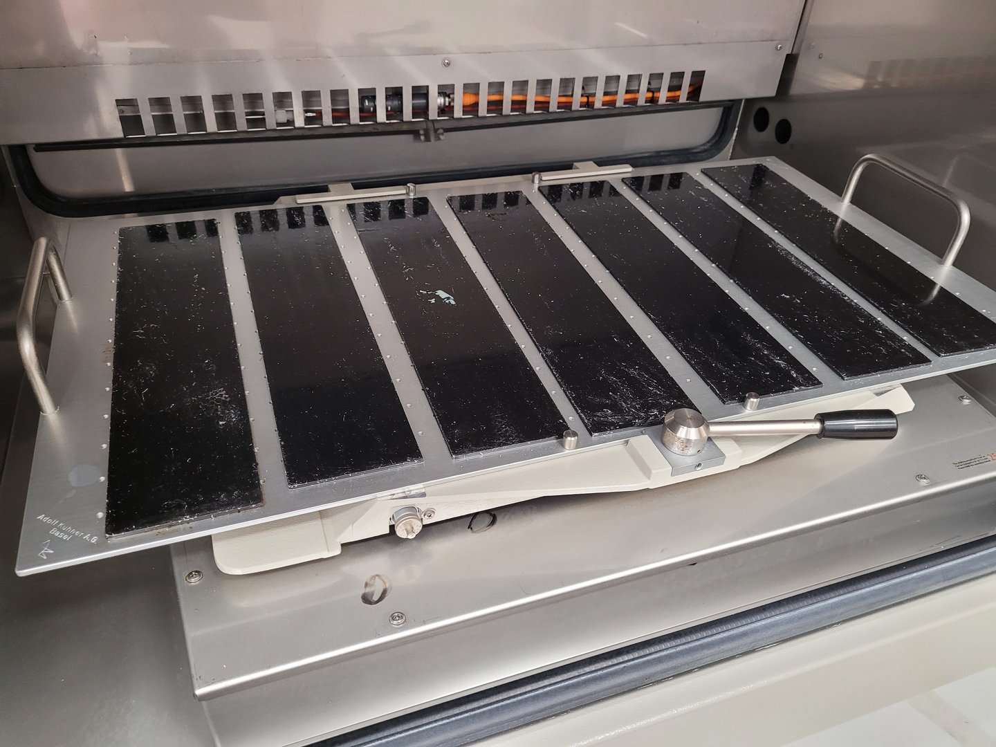 Image of Kuhner Shaker X Climo-Shaker ISF1-X Incubator Shaker