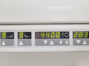 Thumbnail image of Thermo Electron Heraeus Multifuge 4 KR Refrigerated Centrifuge with Rotor Lab