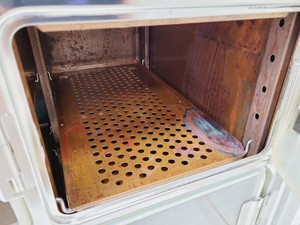 Thumbnail image of Heraeus CO2 Incubator Type BB 6220 CUO2 Lab