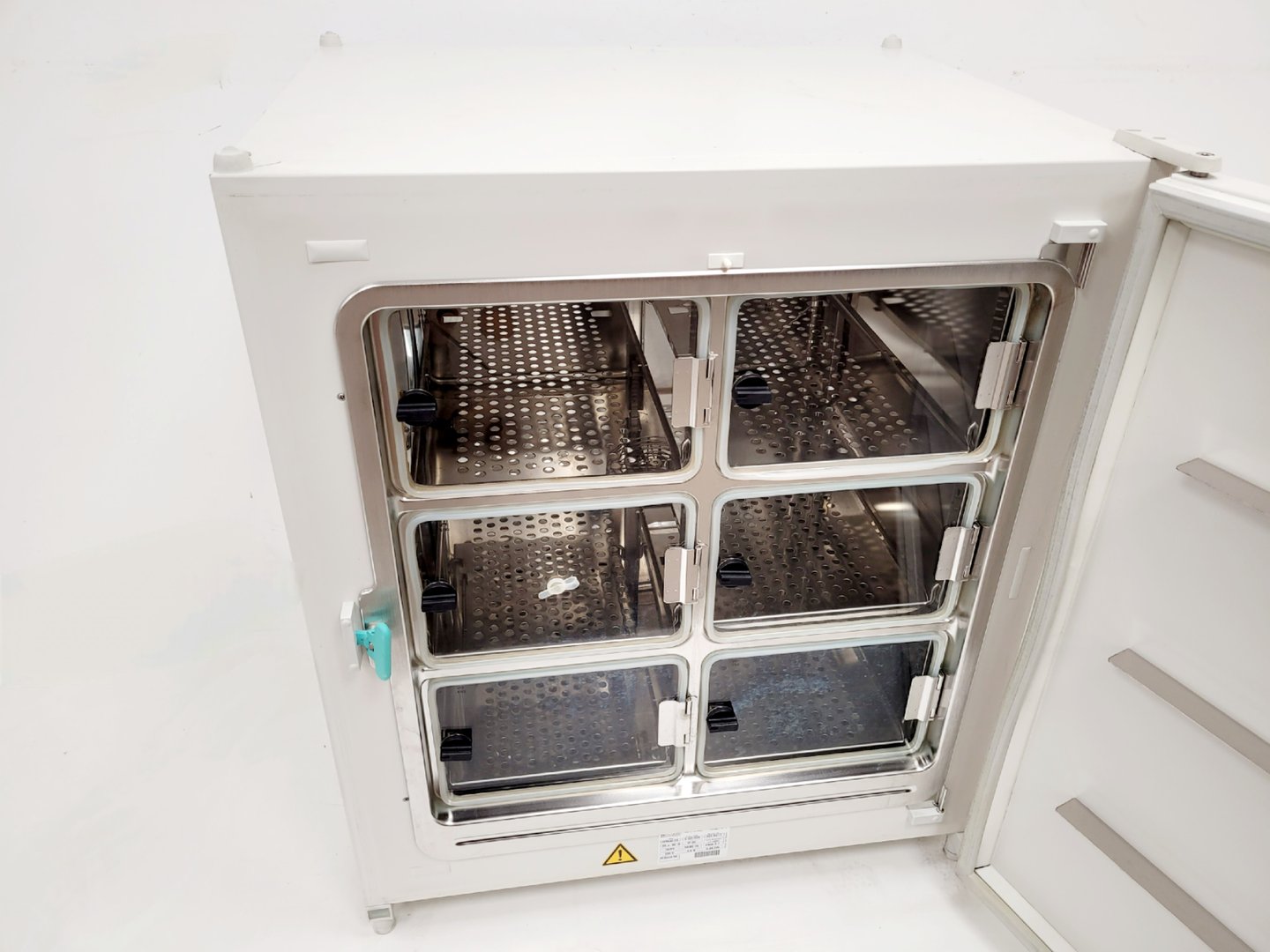 Image of Kendro HERAcell 240 CO2 Laboratory Incubator Lab Spares/Repairs