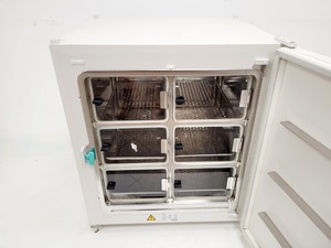 Thumbnail image of Kendro HERAcell 240 CO2 Incubator Lab