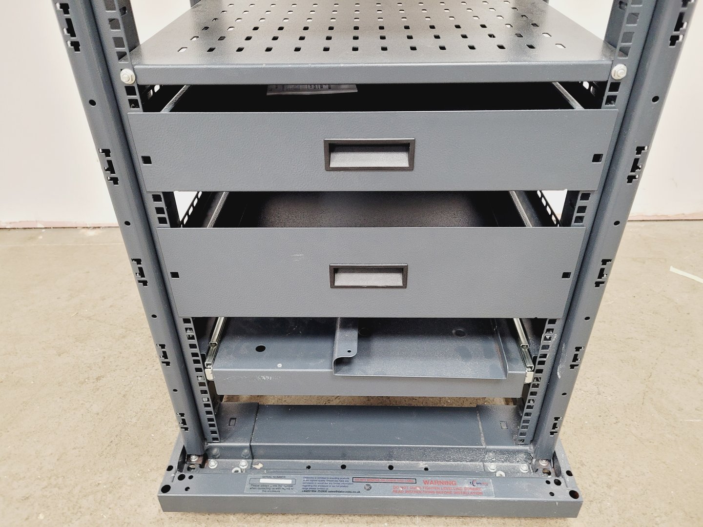 Image of Datarack Floor Standing Server Rack