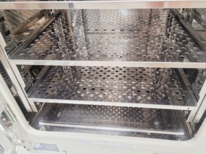 Thumbnail image of Panasonic MCO-19AIC(UV)-PE CO2 Laboratory Incubator Lab