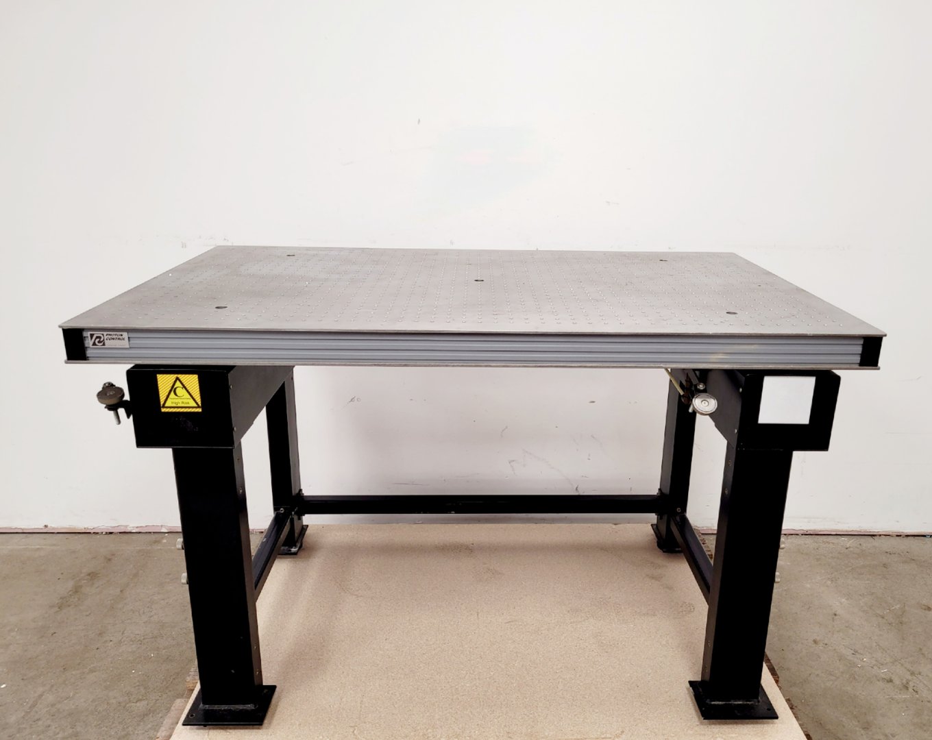 Image of Cambridge Photon Control Optical Breadboard Vibration Isolation Table 