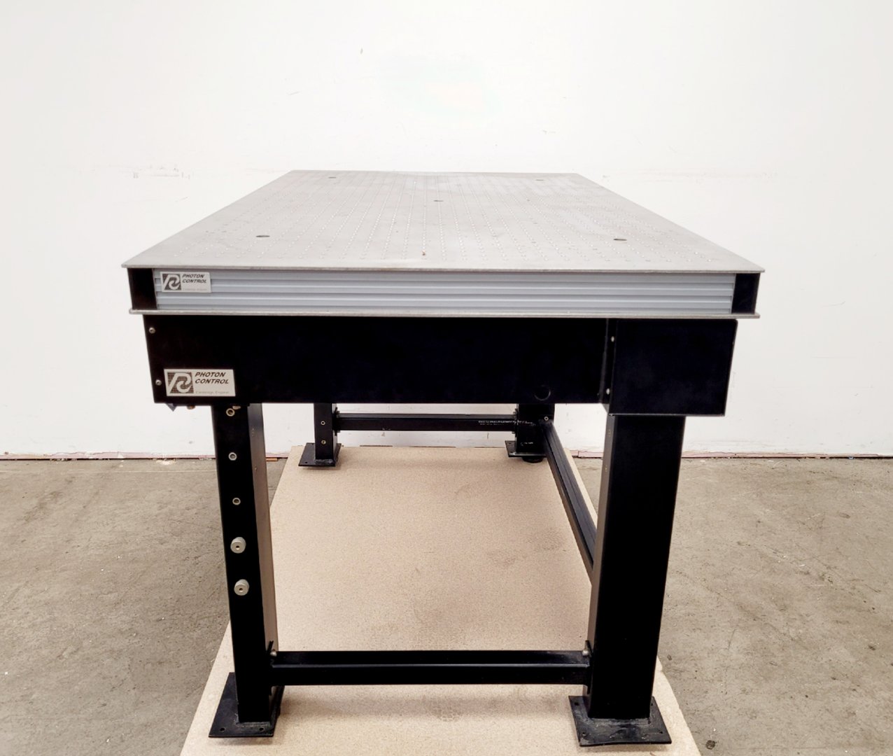 Image of Cambridge Photon Control Optical Breadboard Vibration Isolation Table 
