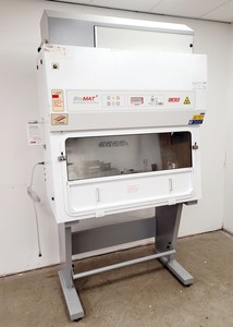 Thumbnail image of MAT BioMAT 2 Class 2 II Recirculator Microbiological Safety Cabinet Lab