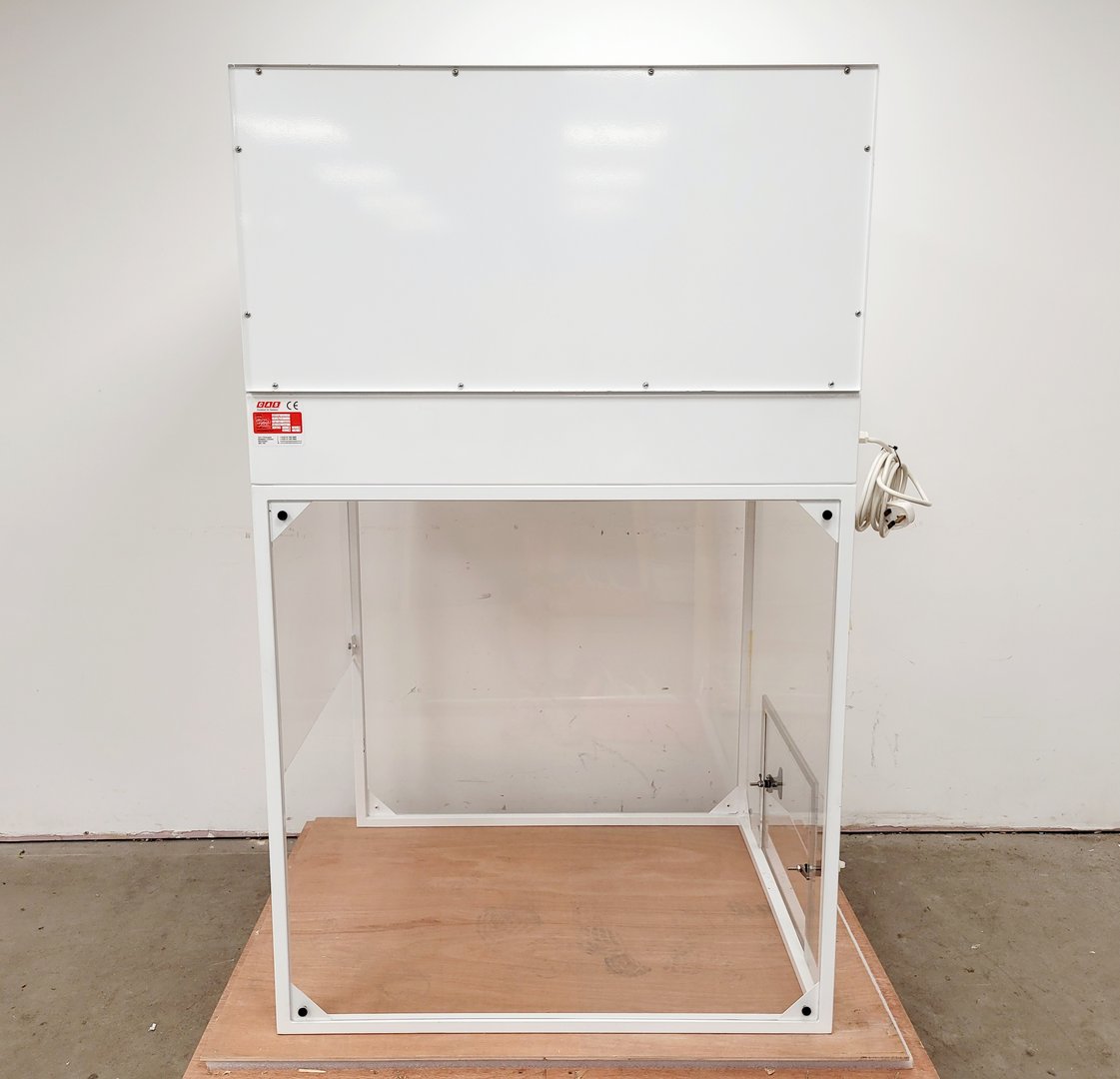 Image of CAS Contained Air Solutions Laminar Flow Cabinet/Hood Special V.L.F Lab