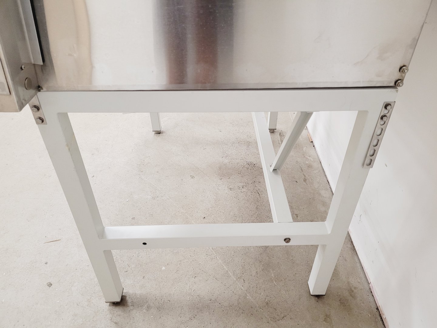Image of Nuaire Cellgard ES Class 2 II Biological Safety Cabinet NU-480-400E Lab