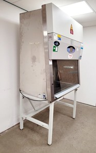 Thumbnail image of Nuaire Cellgard ES Class 2 II Biological Safety Cabinet NU-480-400E Lab