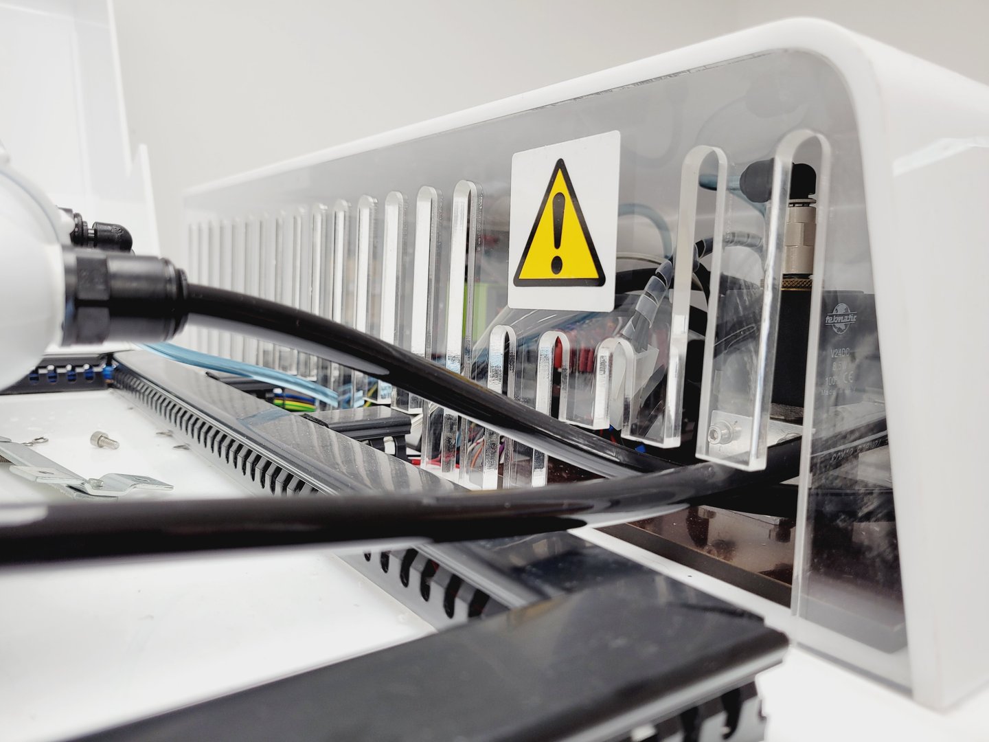 Image of Ruskinn Sci-Active IVF Workstation Sci-tive-N Lab Spares/Repairs
