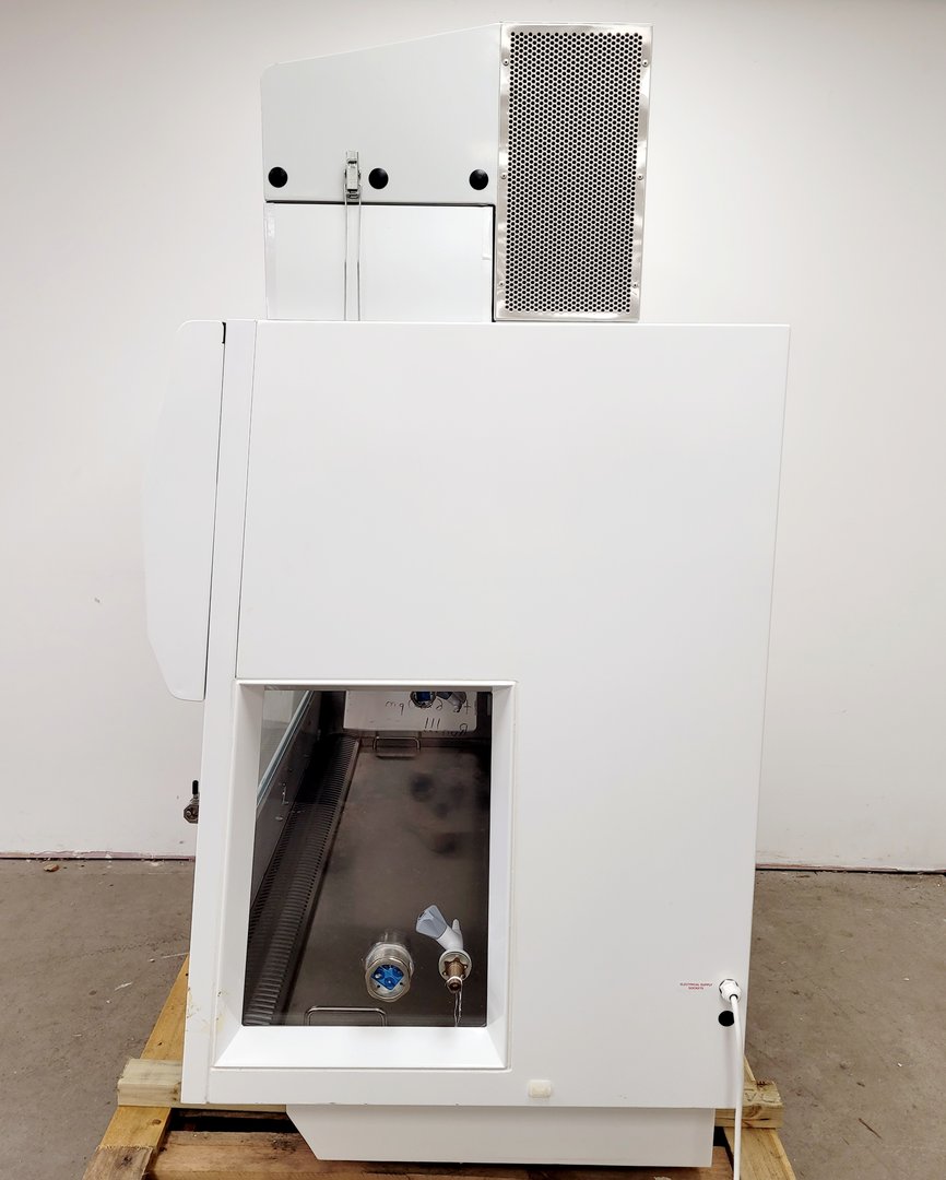 Image of MAT BioMat 2 Class 2 Microbiological Safety Cabinet Lab (No UV)