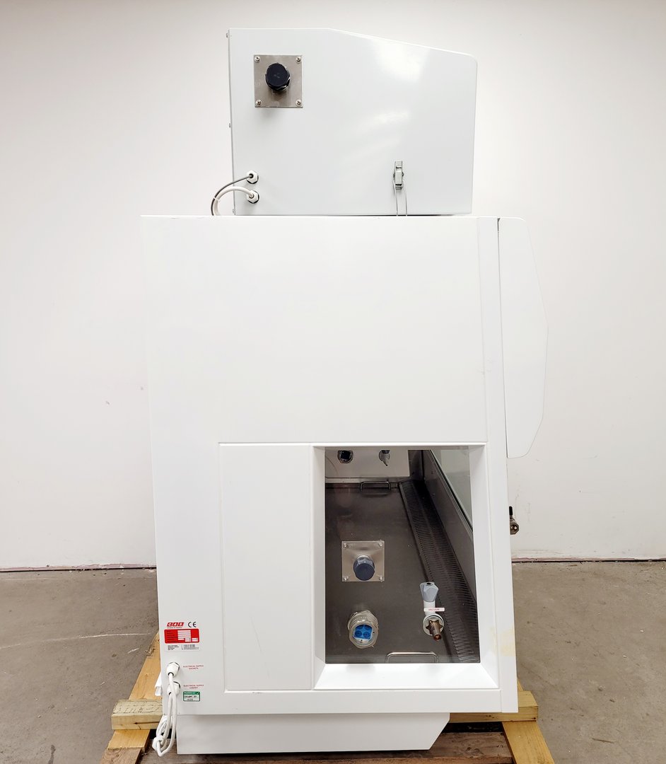 Image of MAT BioMat 2 Class 2 II Microbiological Safety Cabinet Lab (No UV)