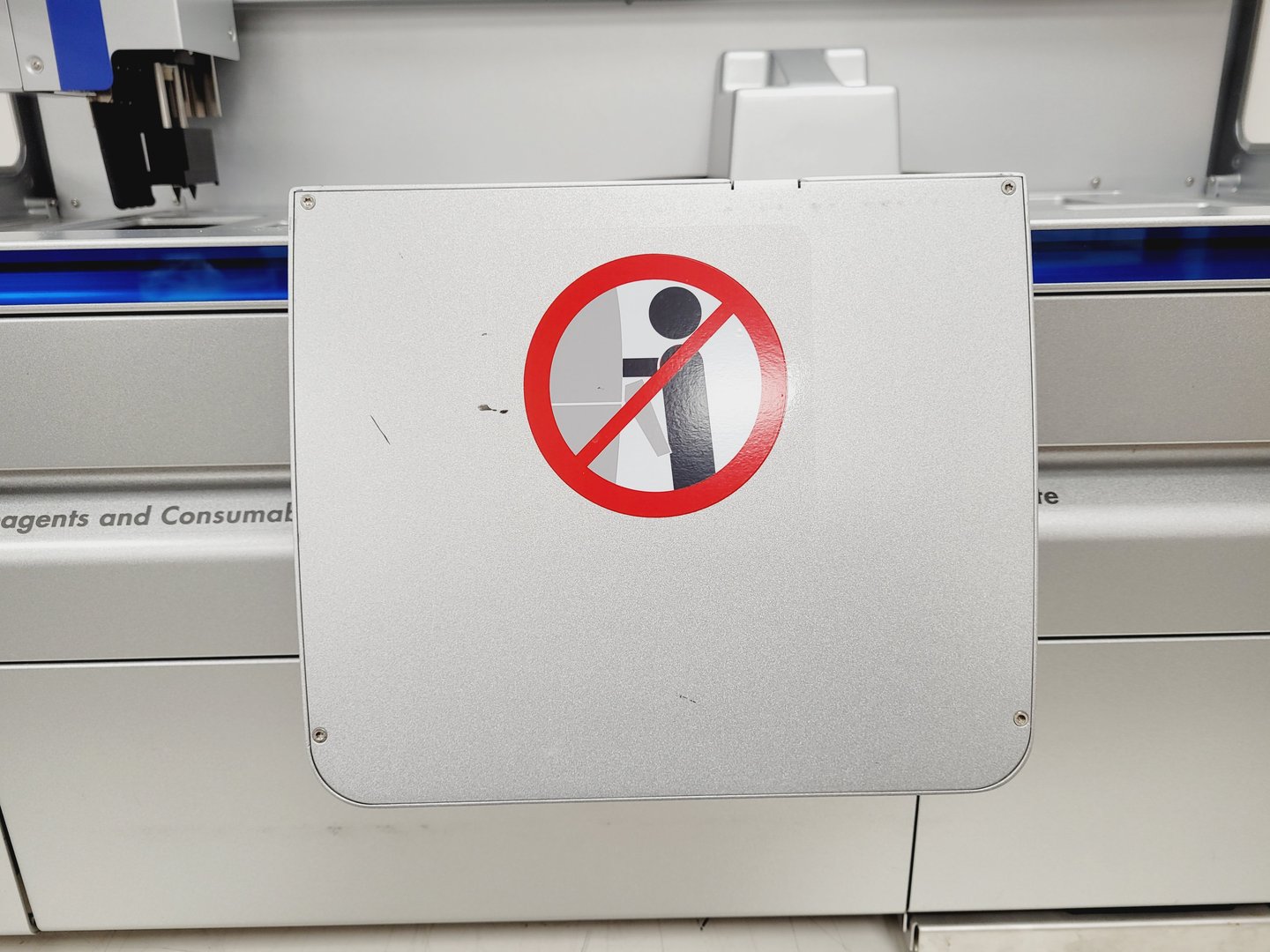 Image of Qiagen QIAsymphony SP Nucleic Acid Purification System Lab