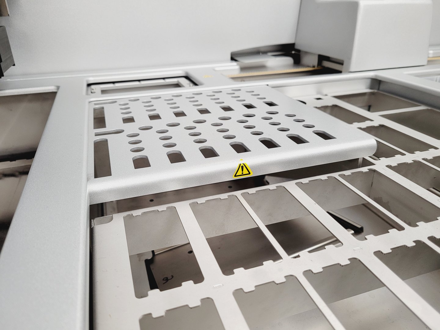 Image of Qiagen QIAsymphony SP Nucleic Acid Purification System Lab