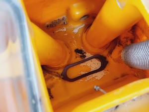 Thumbnail image of TASKI Aquamat 30 Commercial Power-Brush Carpet Extraction Machine